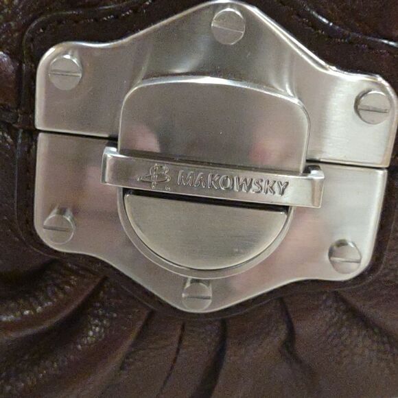 Large Vintage Brown Makowsky Leather Purse.  P1 - Picture 3 of 9